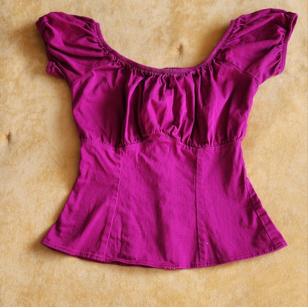 EUC Pinup Couture size XS Magenta Peasant Top